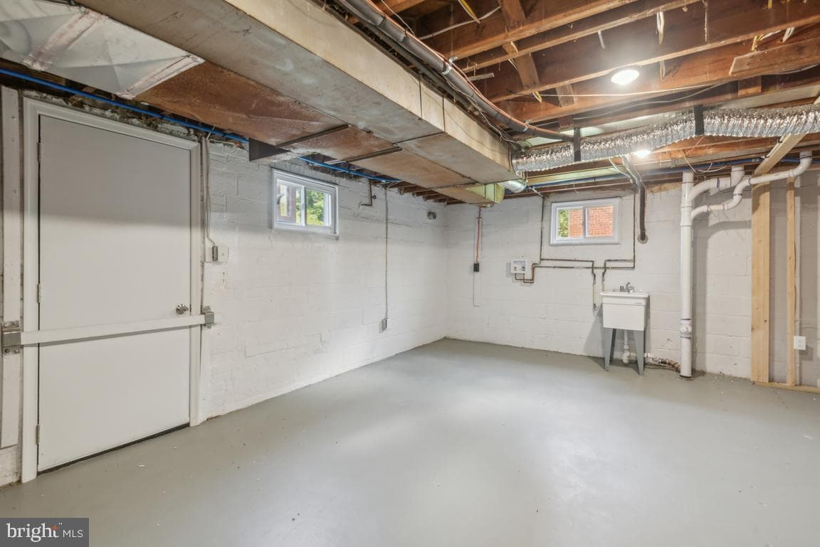 2412 Kenton Place photo 18