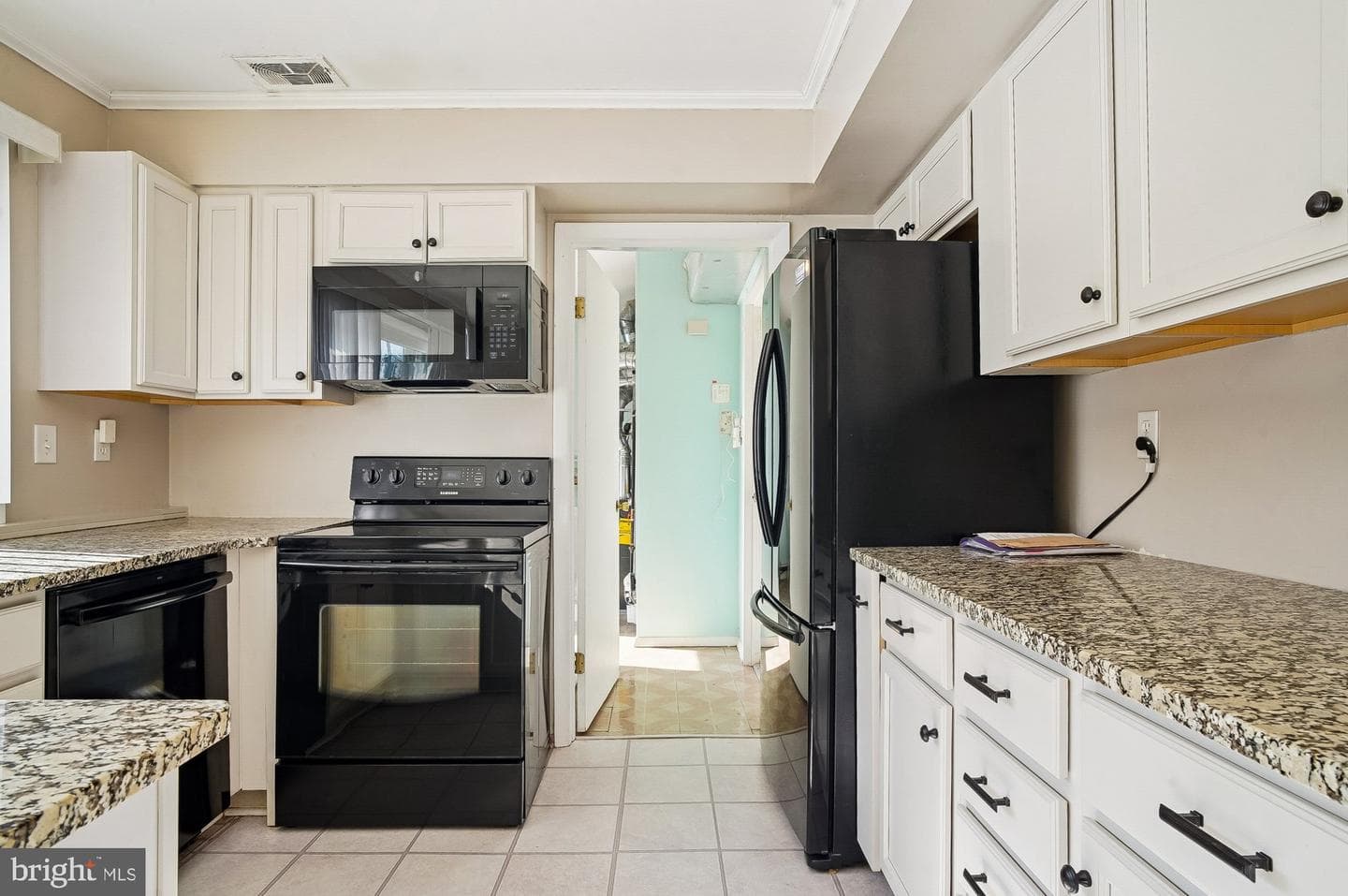 16005 Pennant Lane photo 33