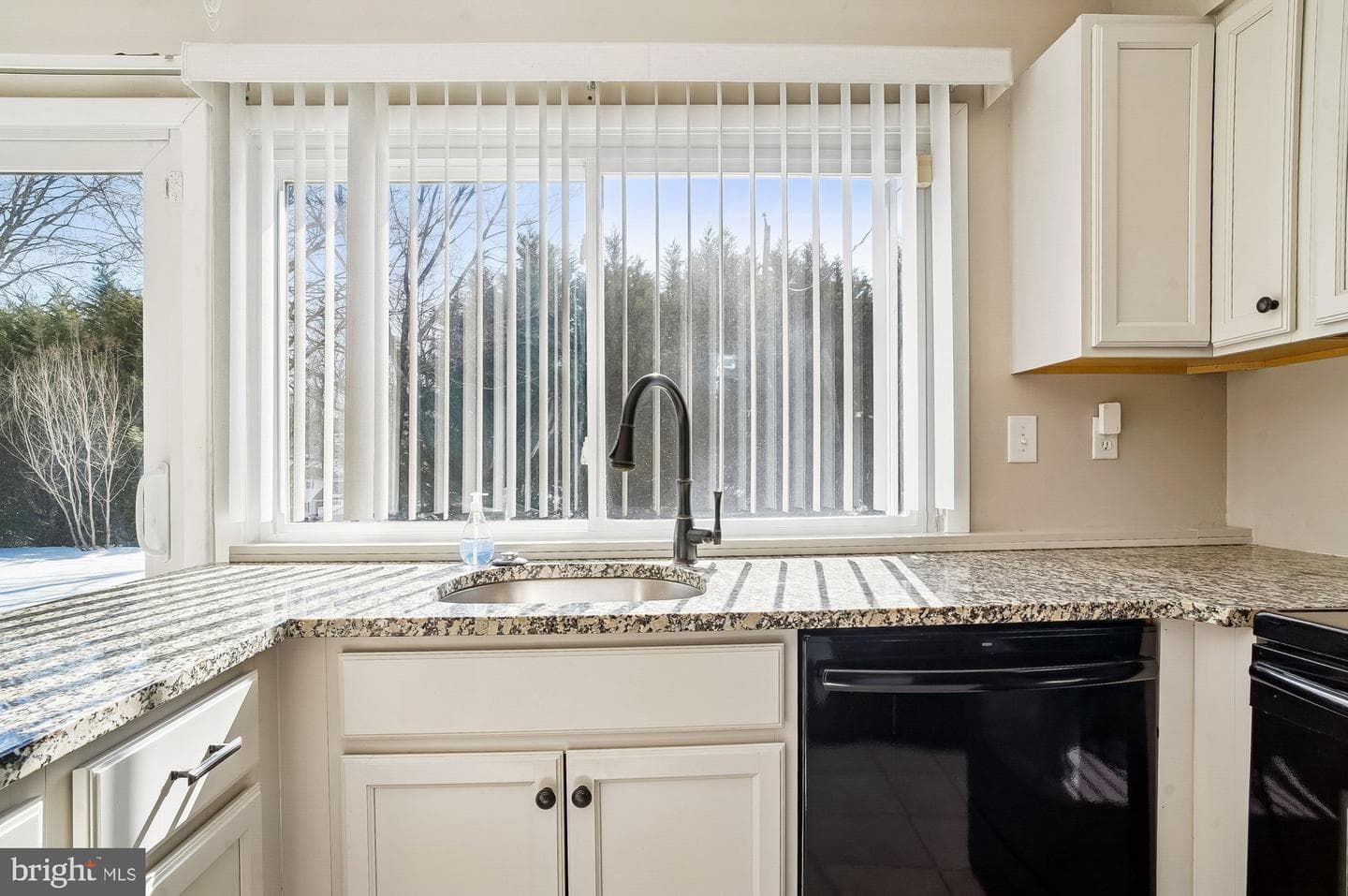 16005 Pennant Lane photo 36