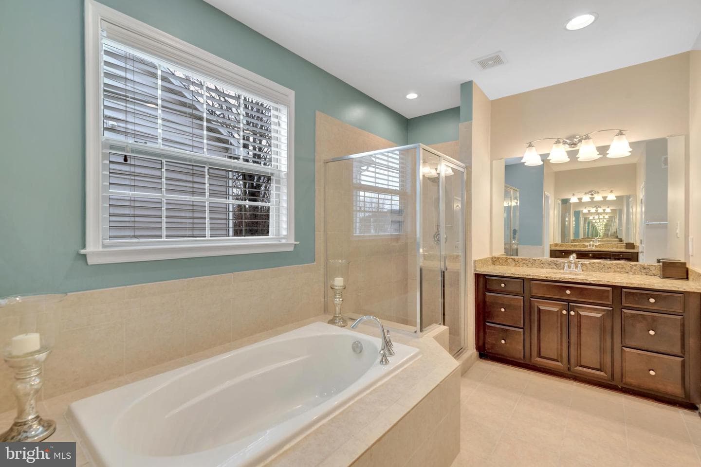 2710 Swann Wing Court photo 40