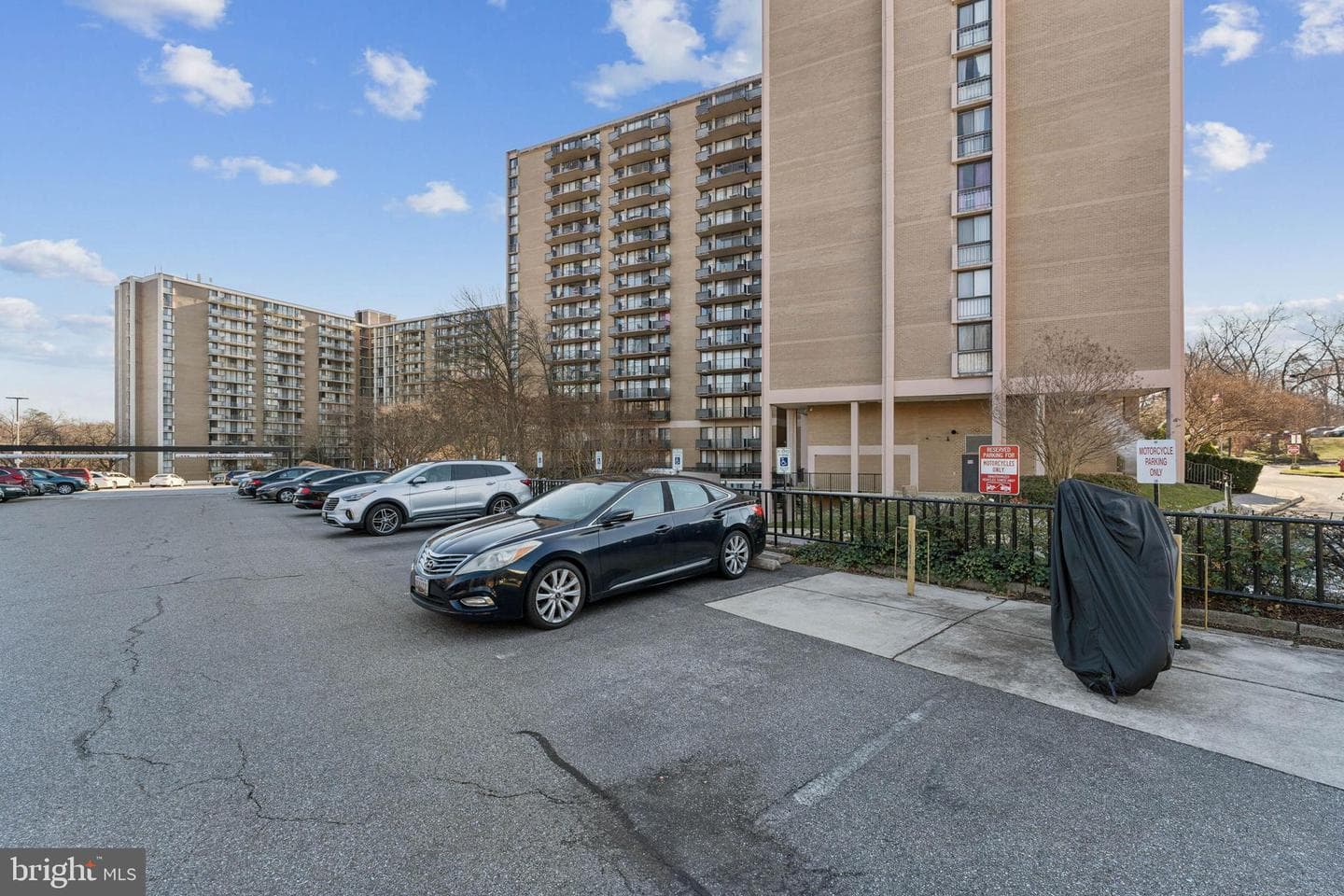6100 Westchester Park Drive #520 photo 12
