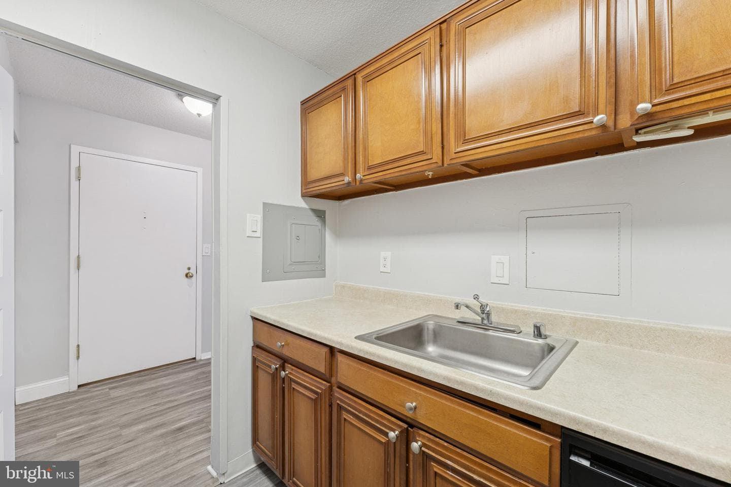 6100 Westchester Park Drive #520 photo 4