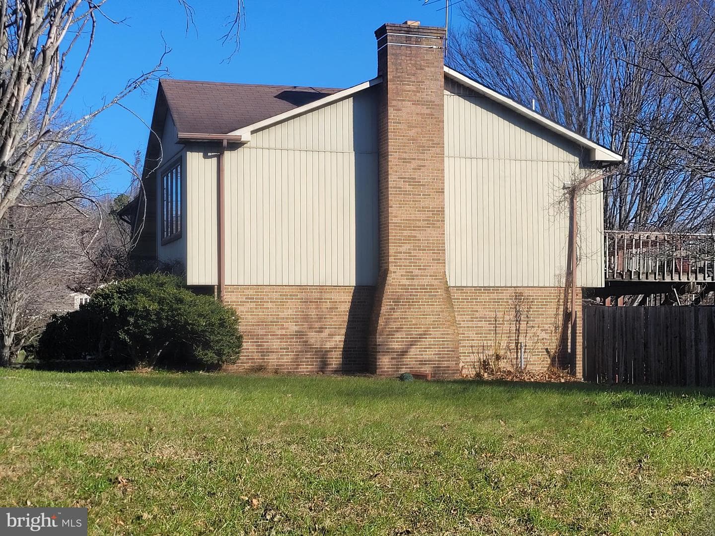 10201 Pine Meadows Lane photo 2