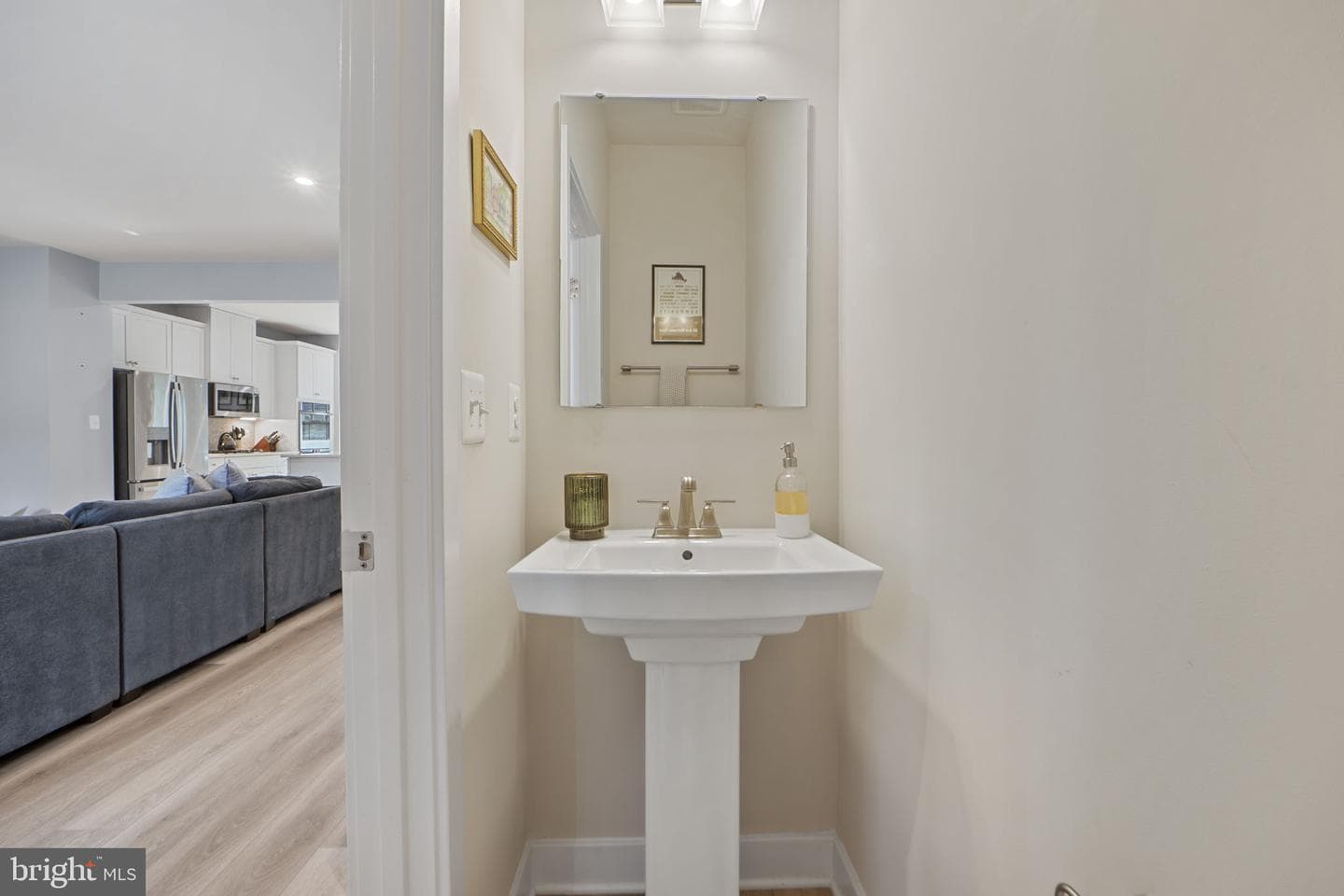 8811 Sybil Lane photo 19