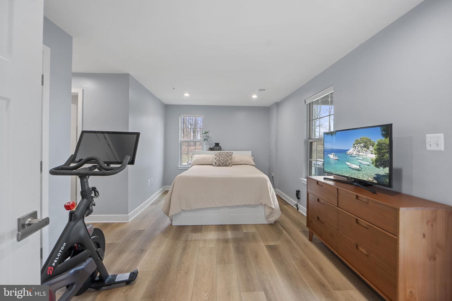8811 Sybil Lane photo 32