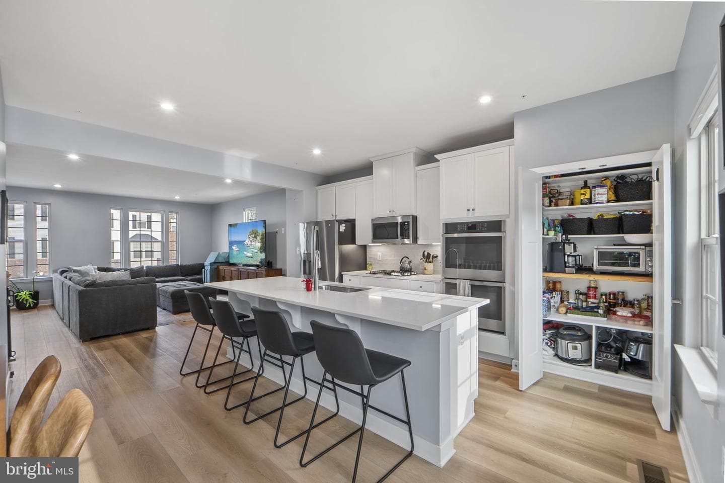 8811 Sybil Lane photo 8