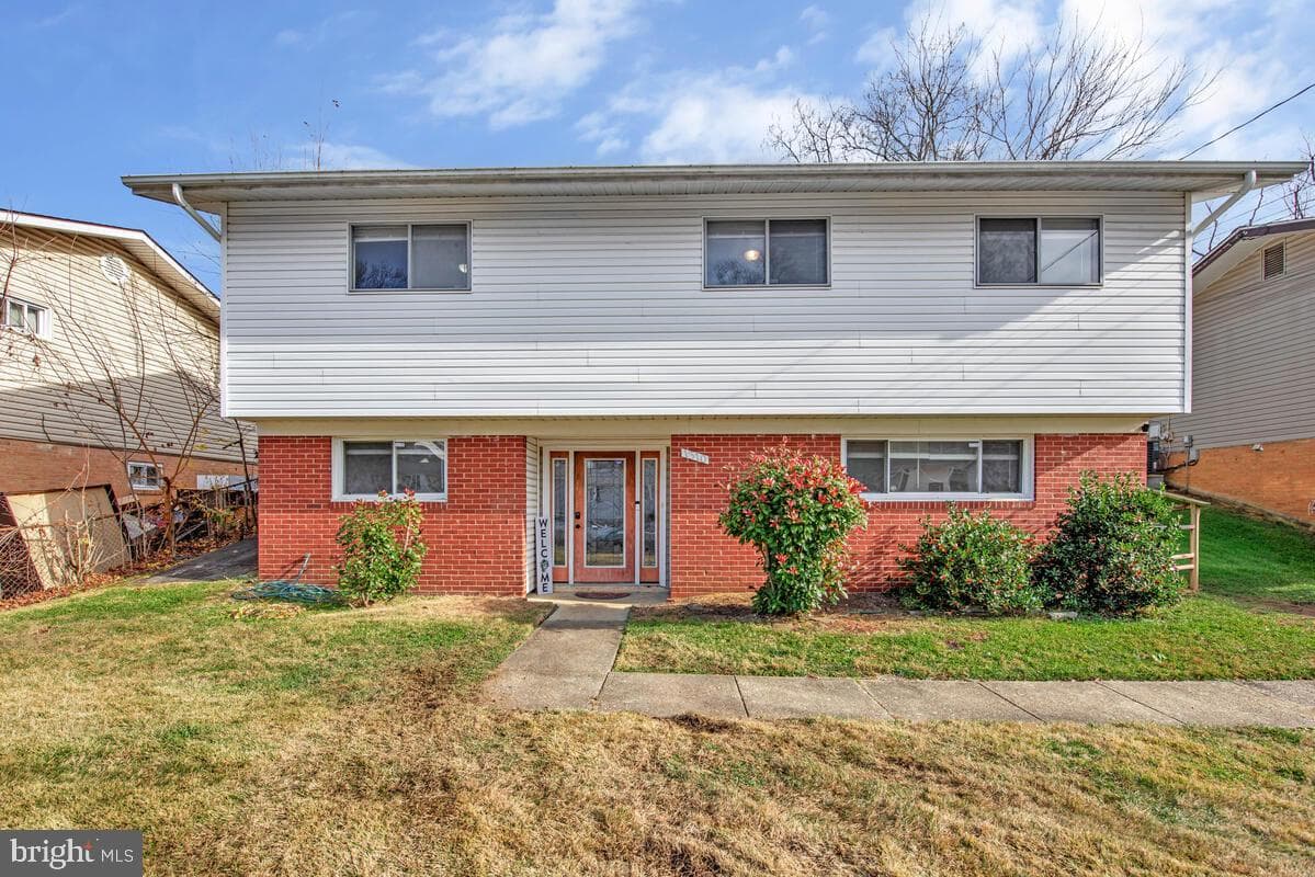 1310 Asheville Road photo 1