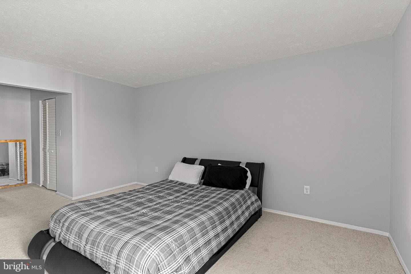 8005 Mandan Road #302 photo 16