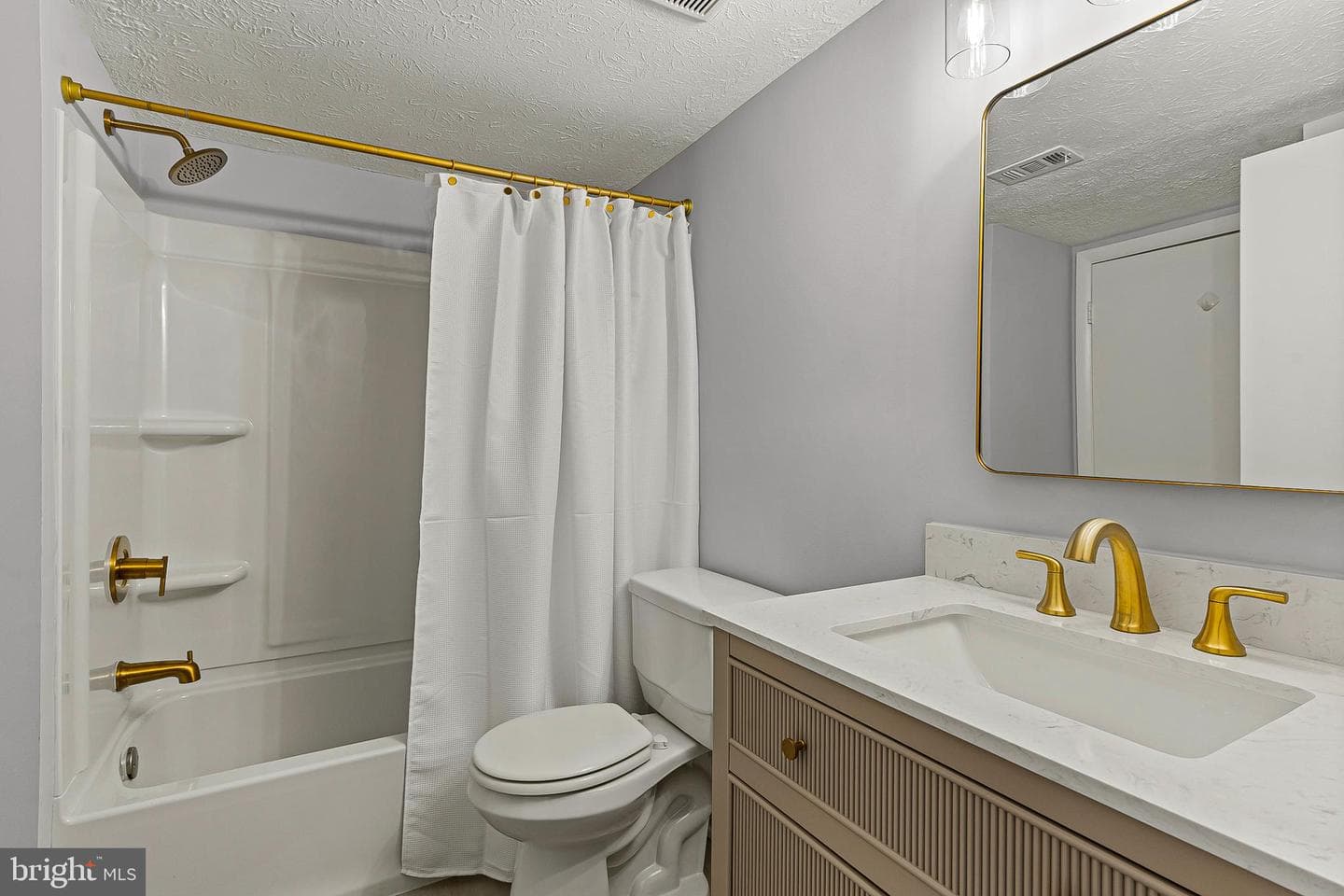 8005 Mandan Road #302 photo 17