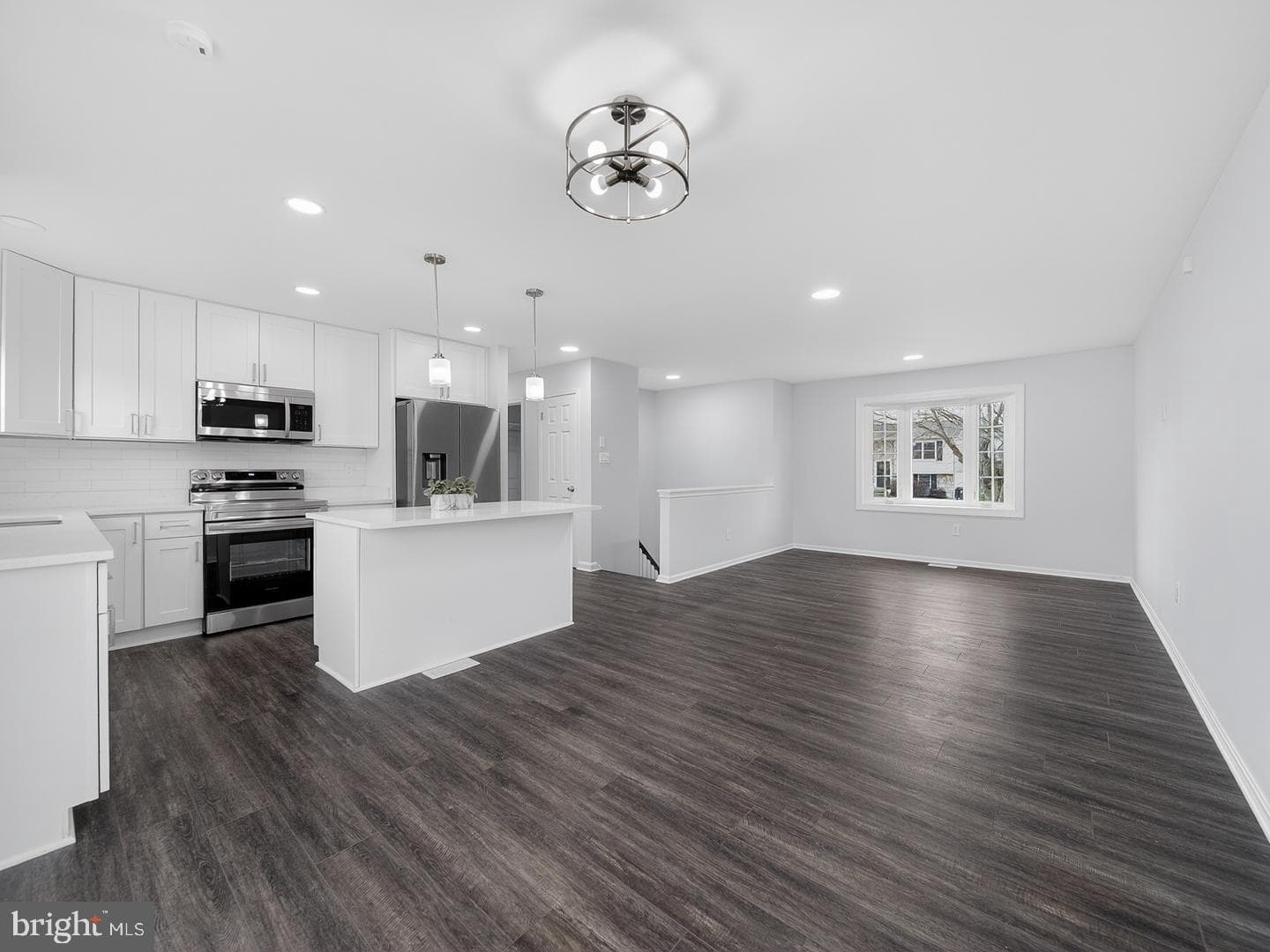 201 Royal Oak Circle photo 11