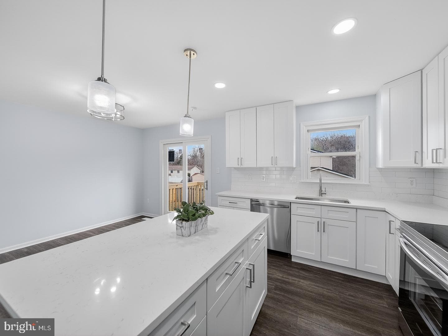 201 Royal Oak Circle photo 14
