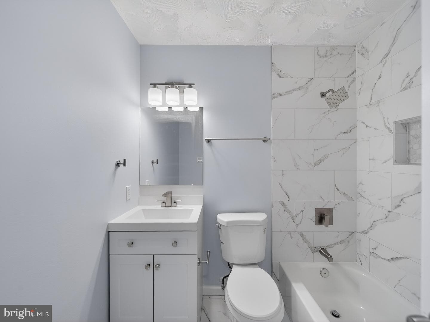 201 Royal Oak Circle photo 18