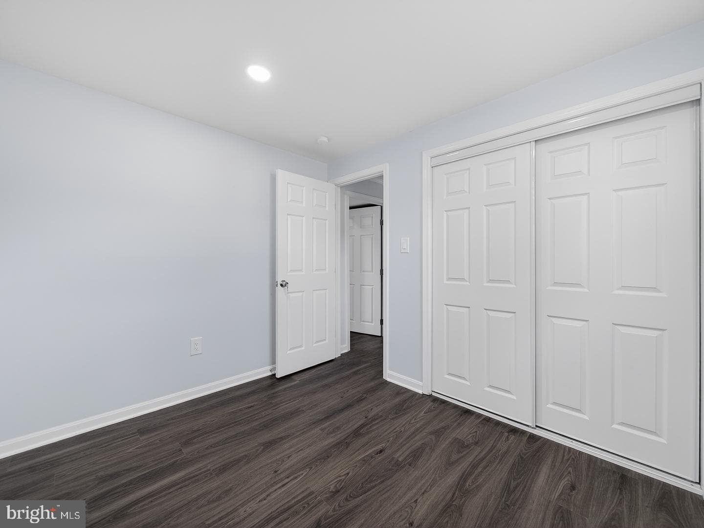 201 Royal Oak Circle photo 34