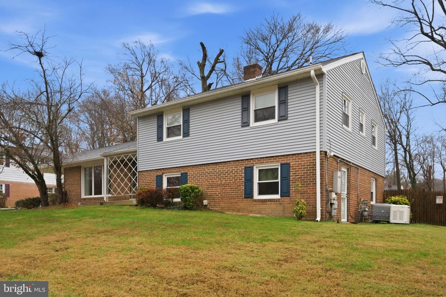 12101 Hunterton Street photo 35