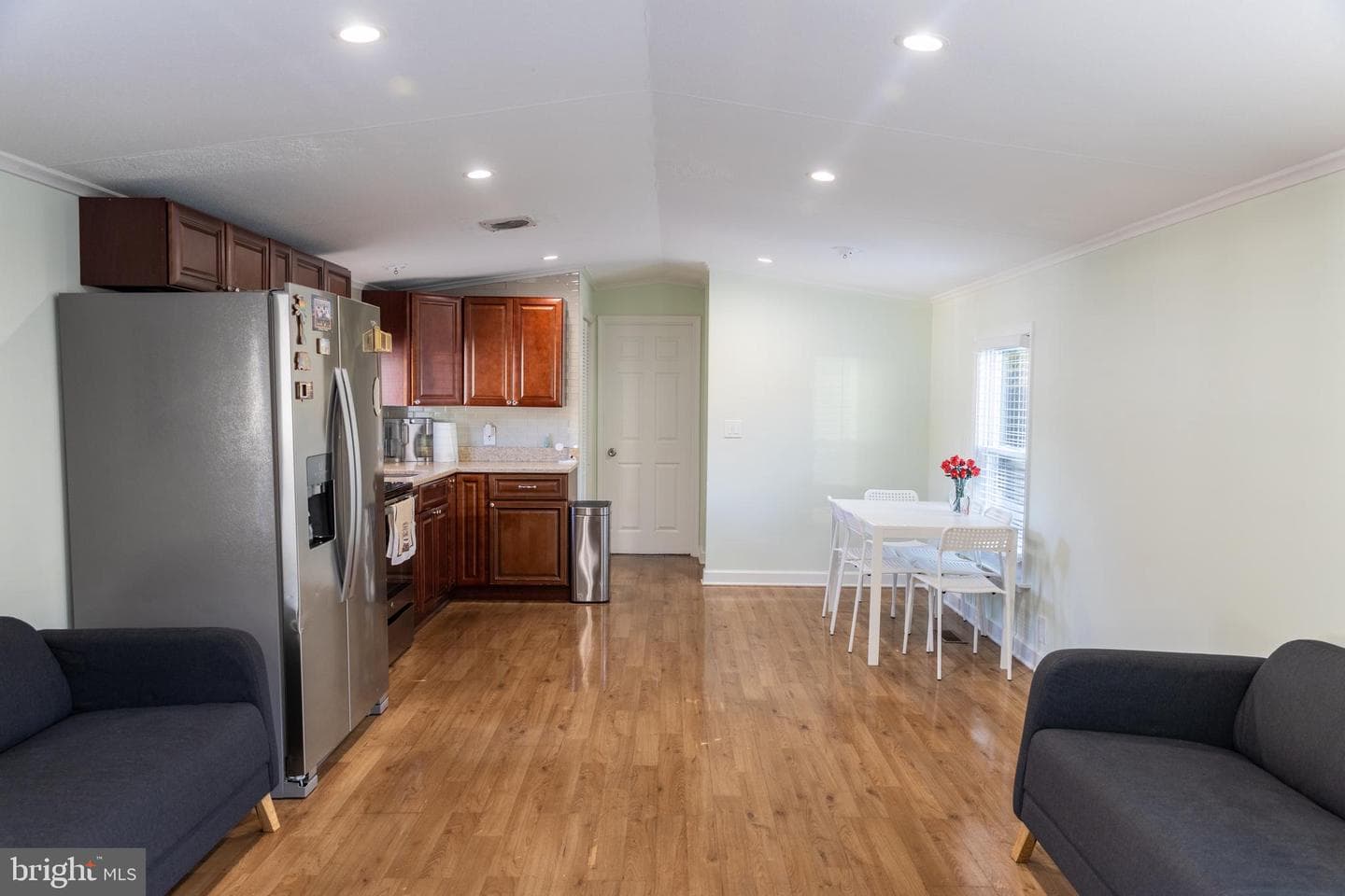 2000 Grovewood, Capitol Heights