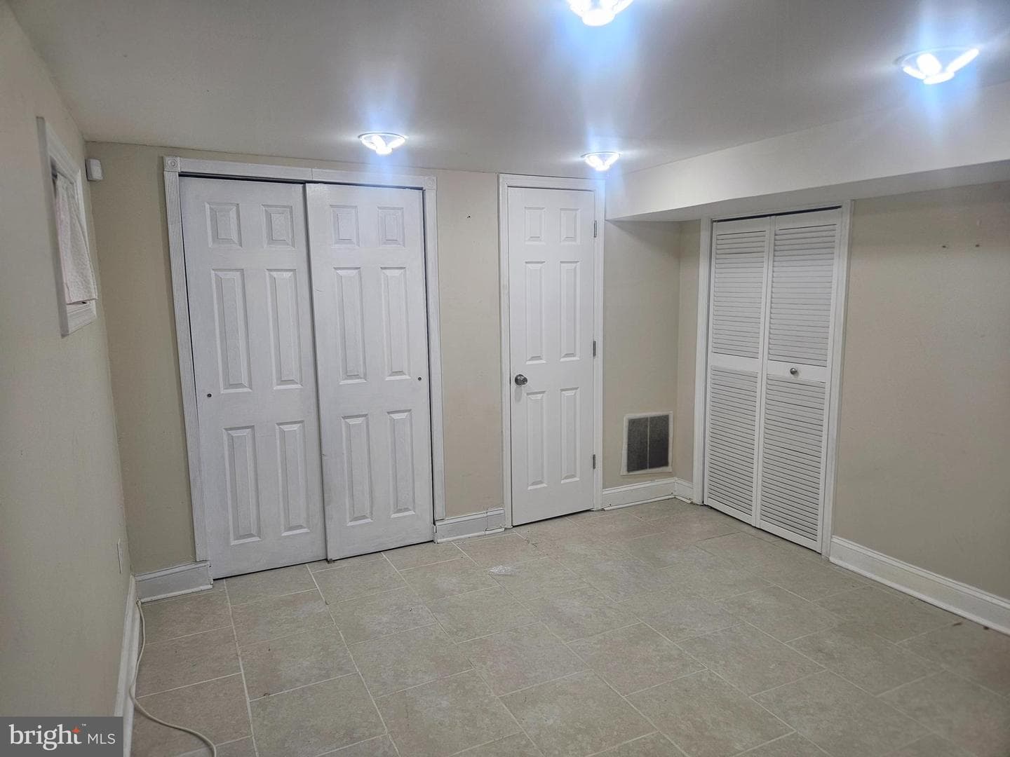 4108 Vine Street photo 11