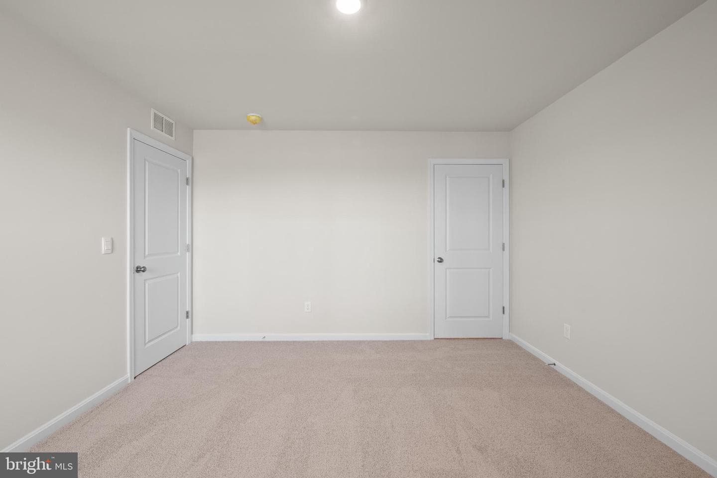5220 Manor Park Drive photo 12