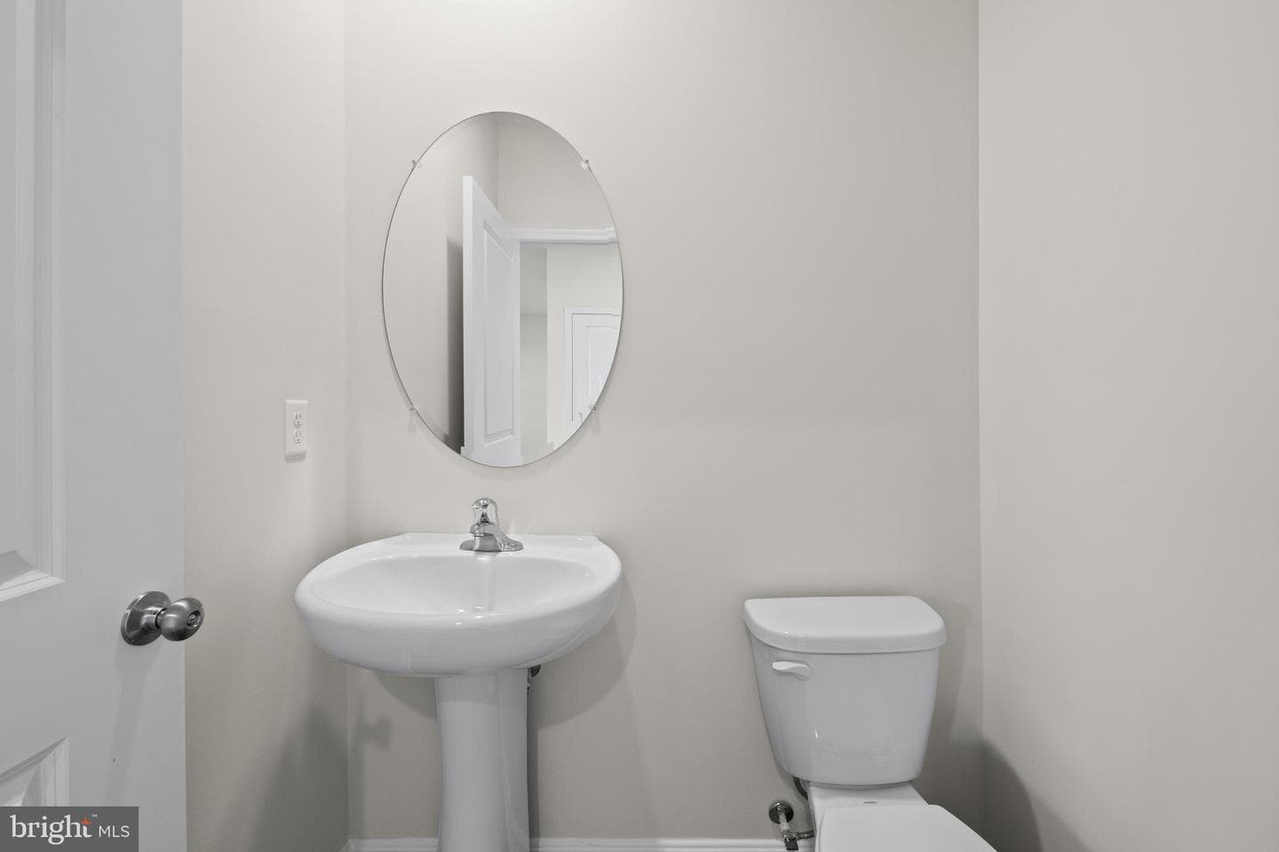 5220 Manor Park Drive photo 21