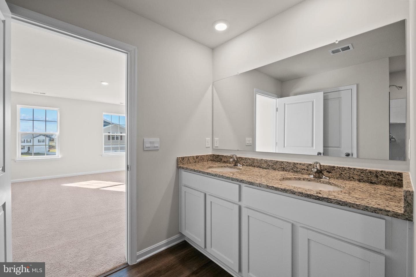 5220 Manor Park Drive photo 24