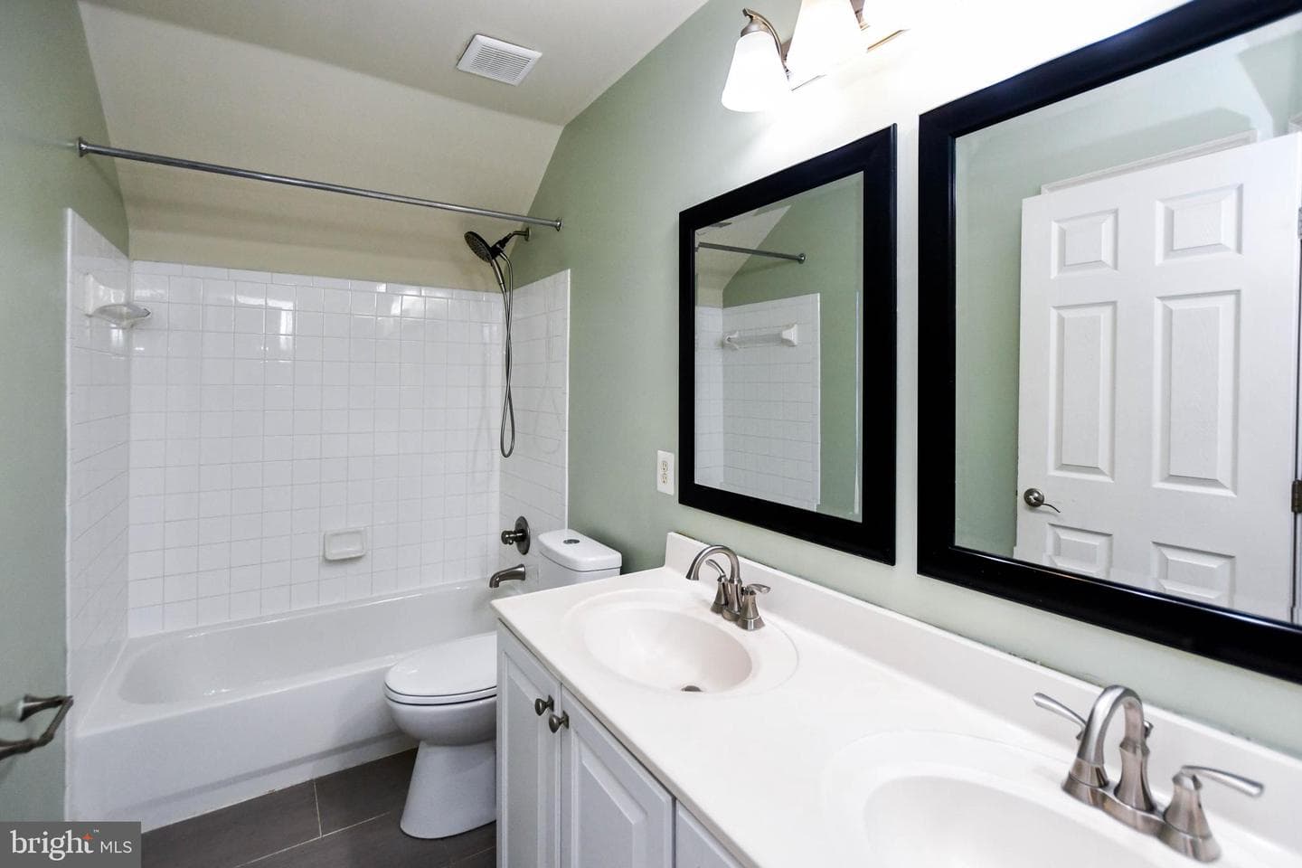 12003 Manchester Way photo 15