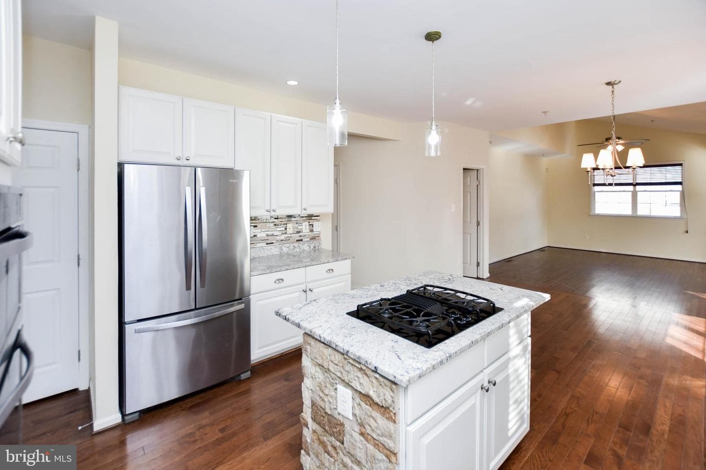 12003 Manchester Way photo 34