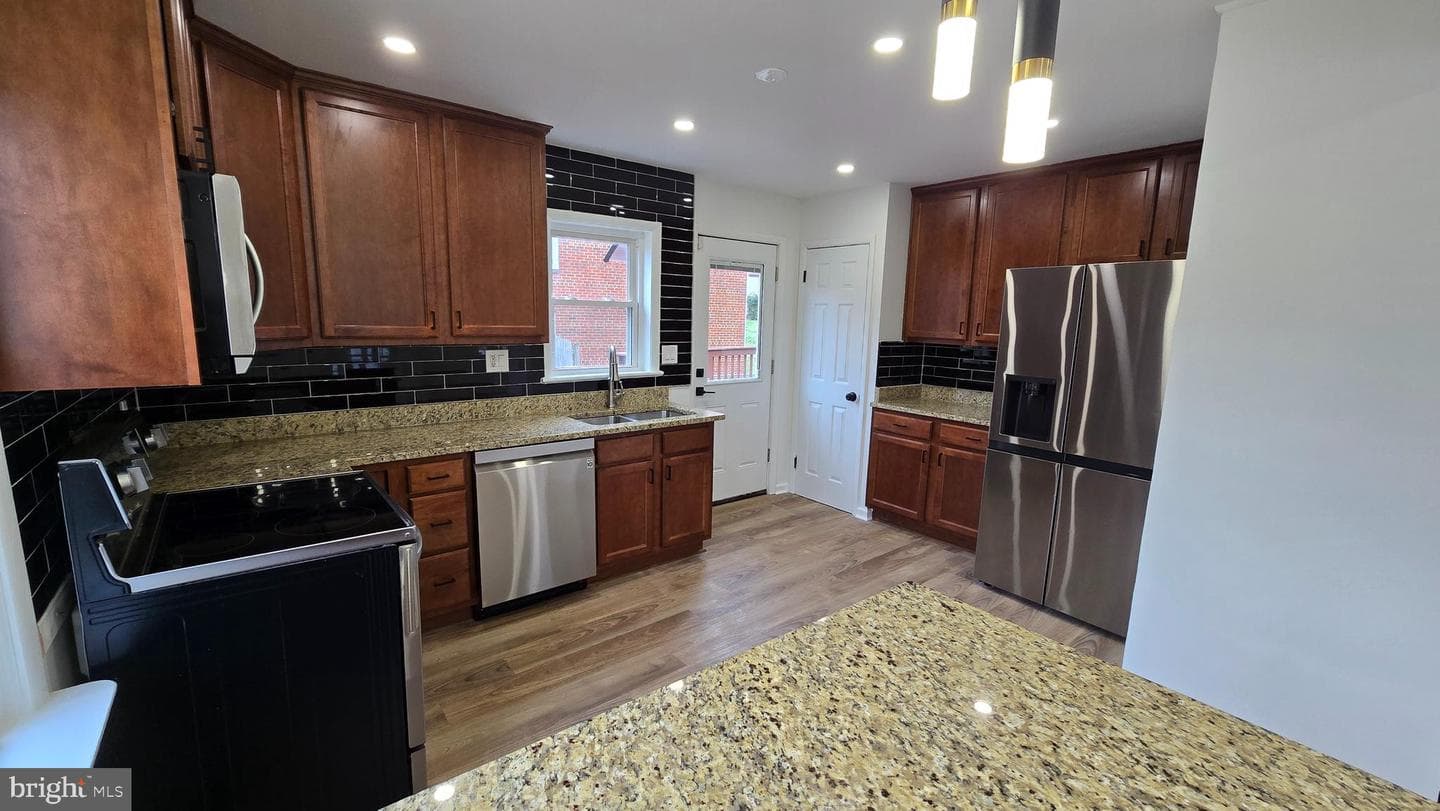 6719 Kipling photo 12