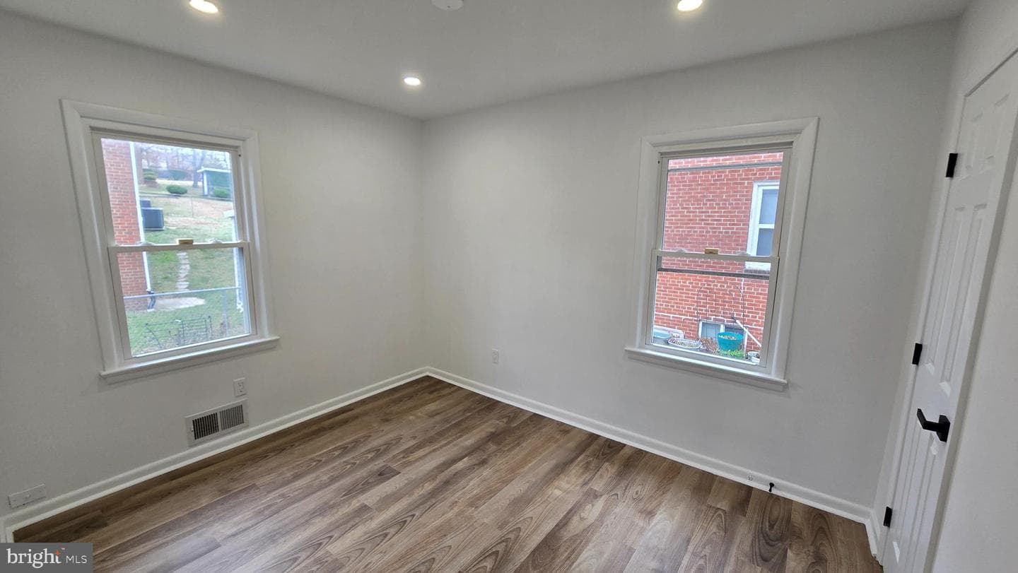 6719 Kipling photo 17