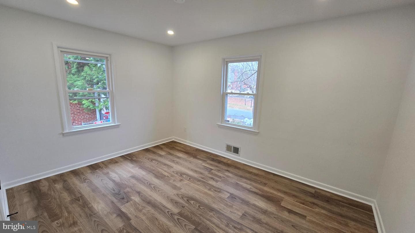 6719 Kipling photo 19