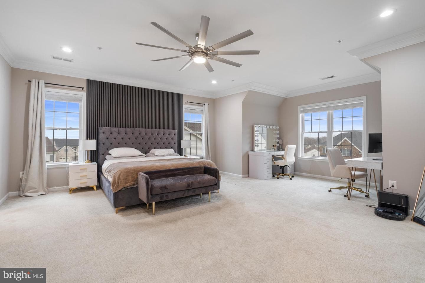 4707 Thoroughbred Drive photo 40