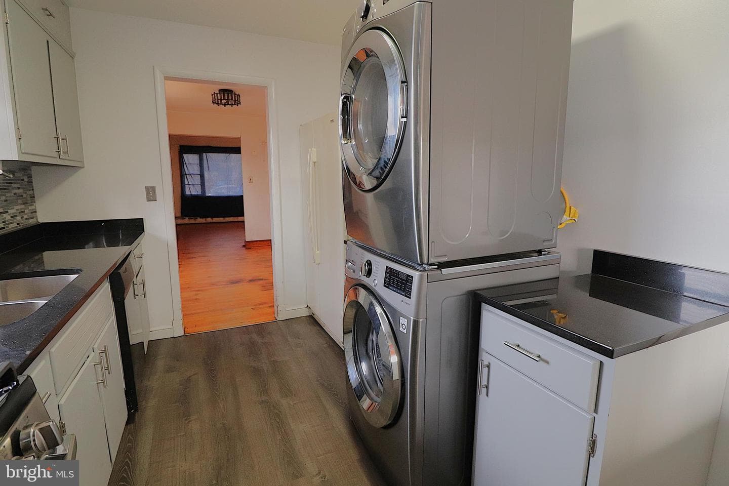 9359 Worrell Avenue photo 16