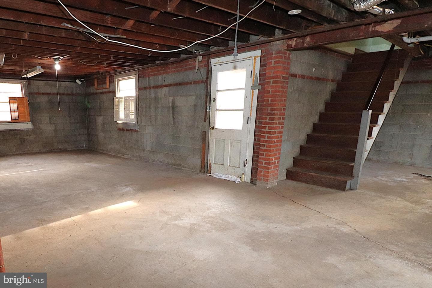 9359 Worrell Avenue photo 20