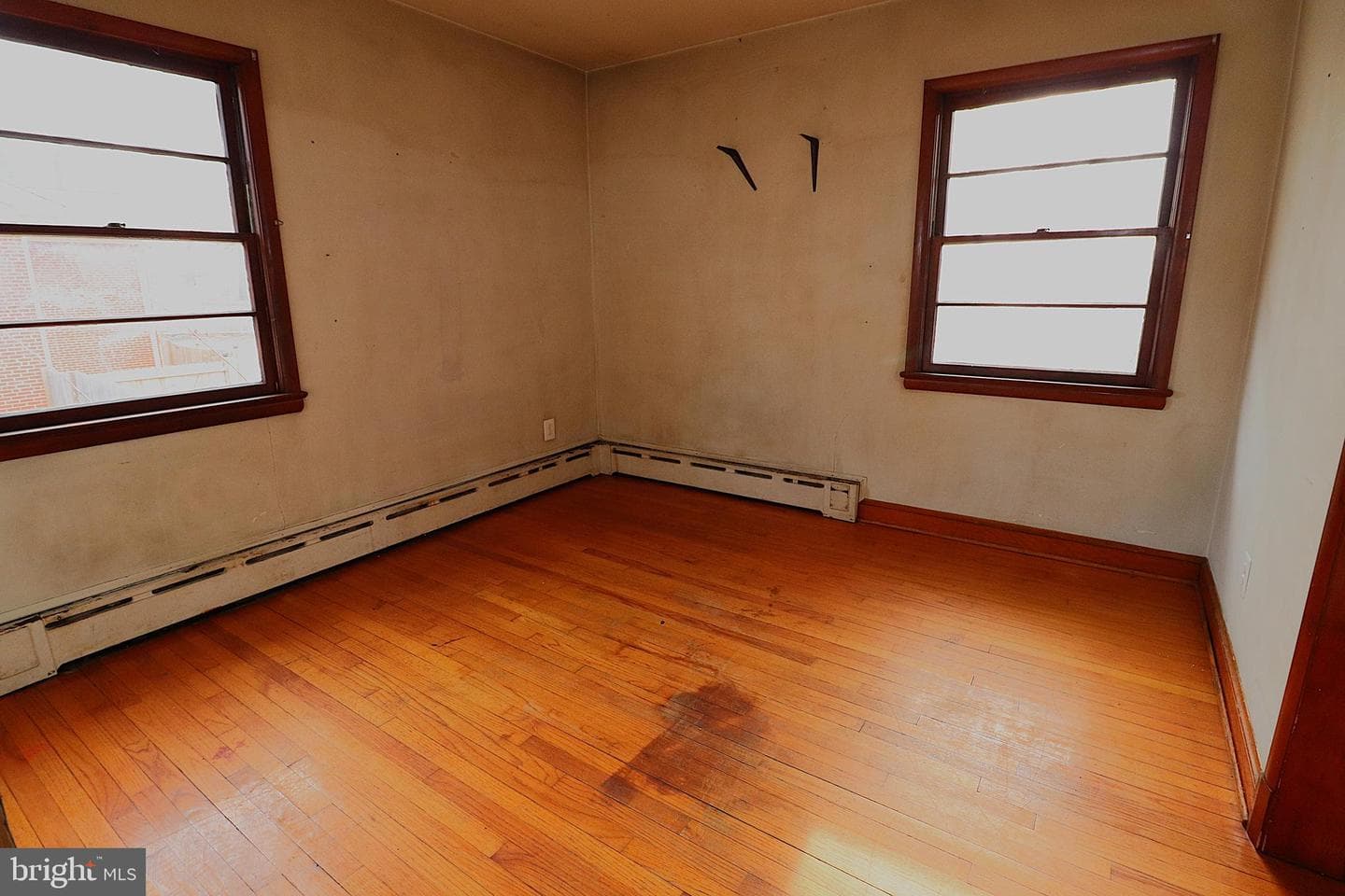 9359 Worrell Avenue photo 32