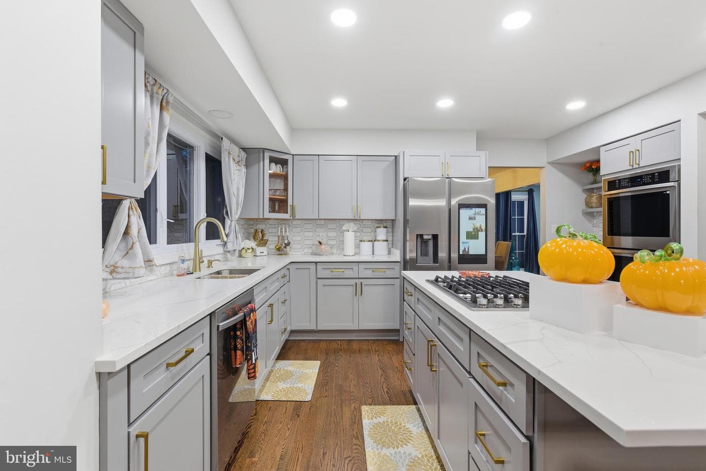 4309 Saddle River Drive photo 15