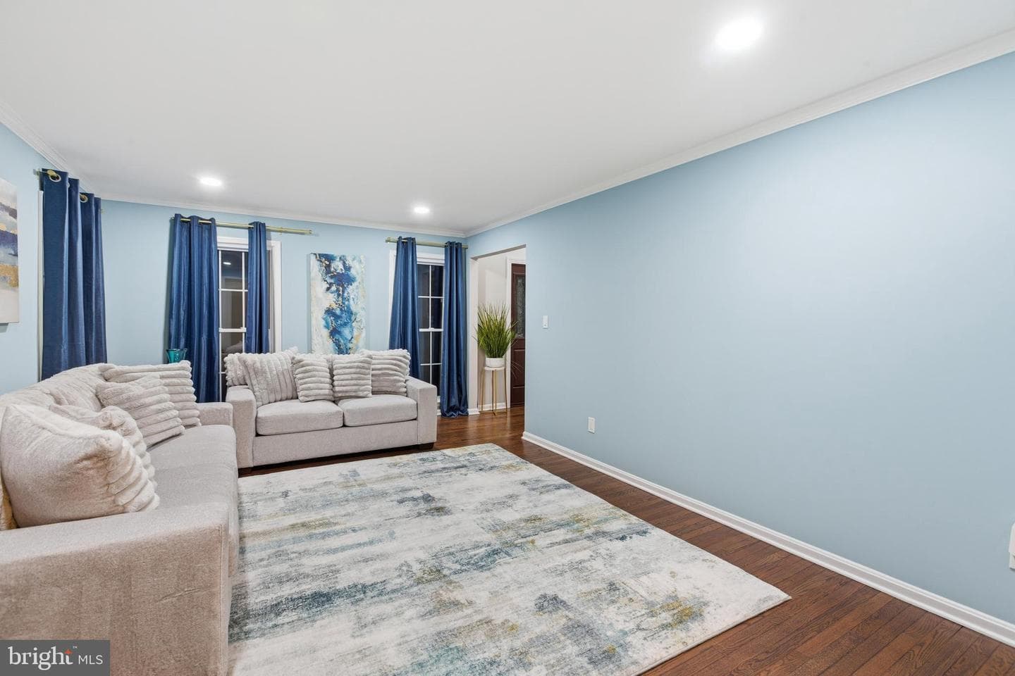 4309 Saddle River Drive photo 9