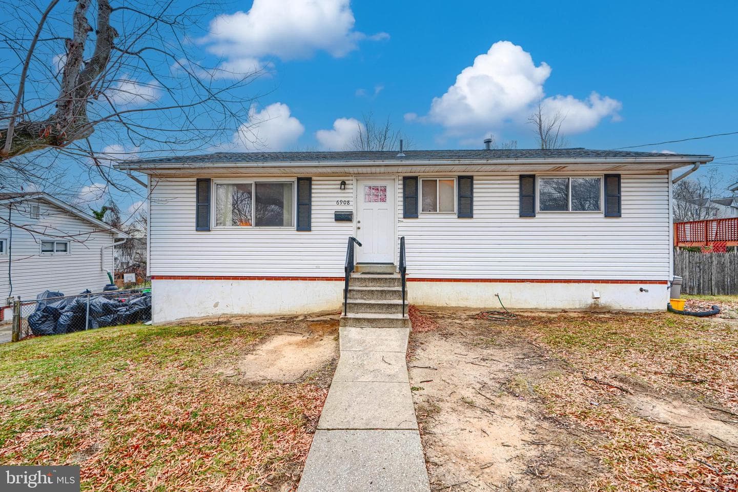 6908 Drylog Street photo 2