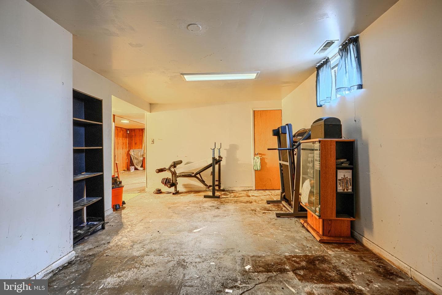 6908 Drylog Street photo 28