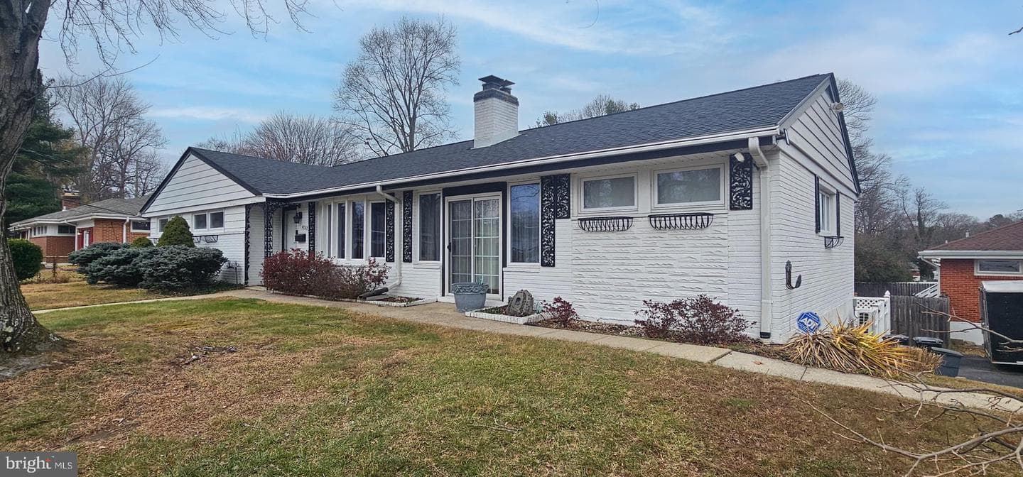 4202 Yates Road photo 2