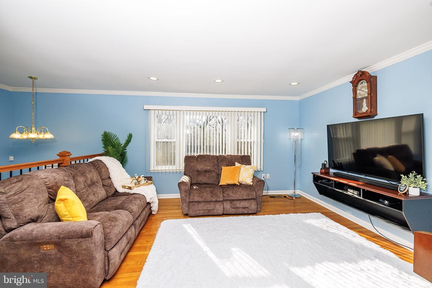 16706 Wardlow Road photo 11