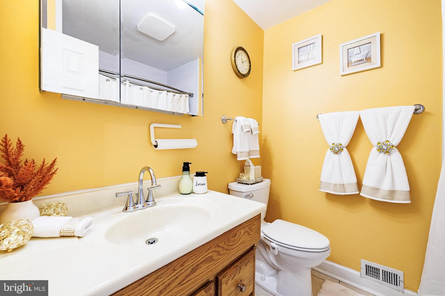 16706 Wardlow Road photo 21