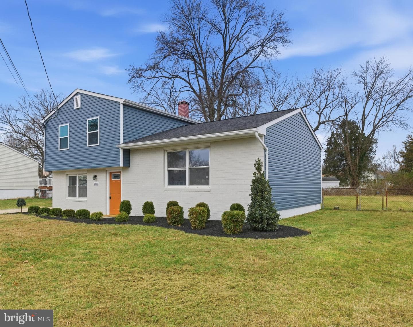 9505 Pryde Drive photo 3