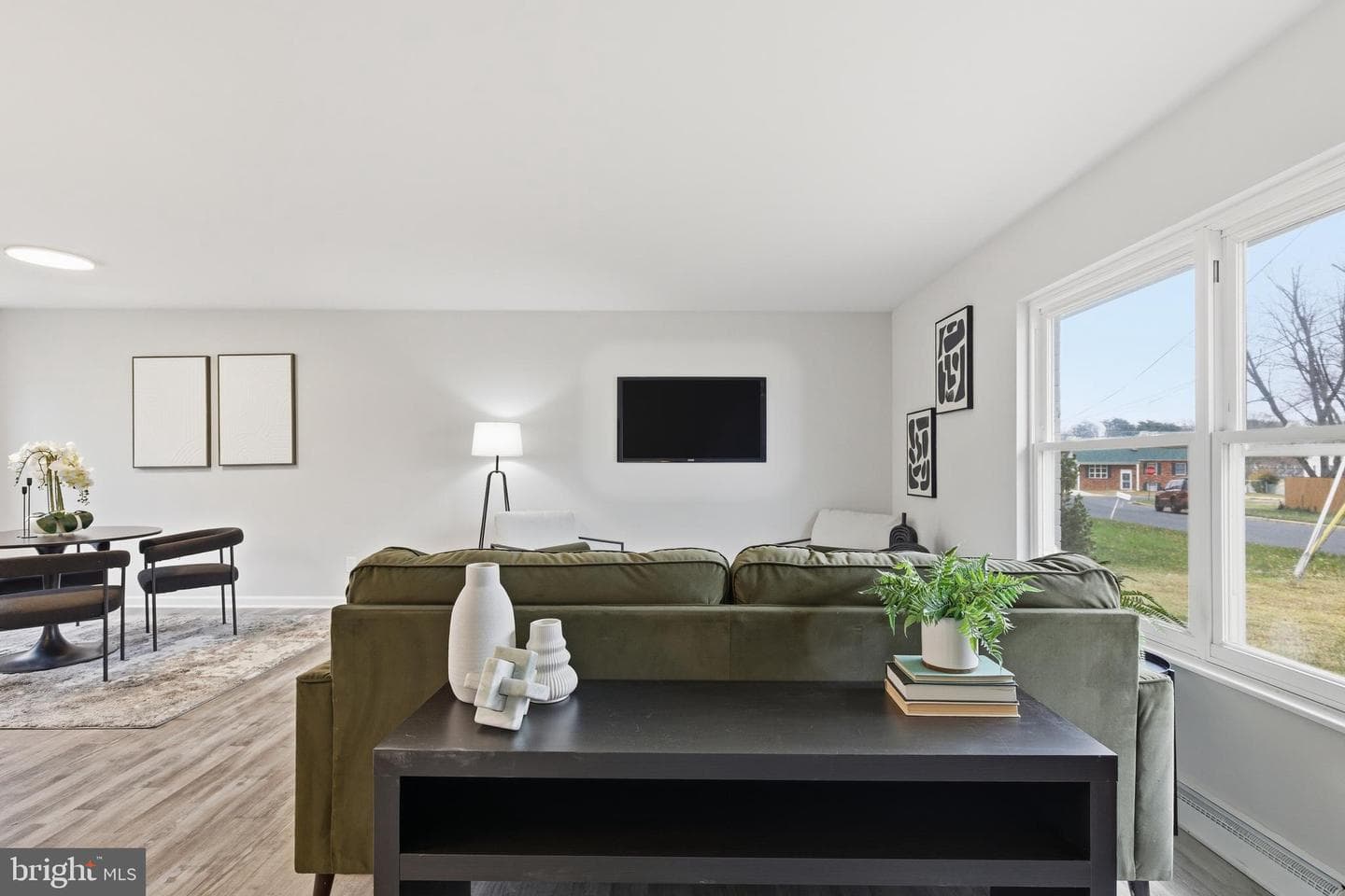 9505 Pryde Drive photo 4