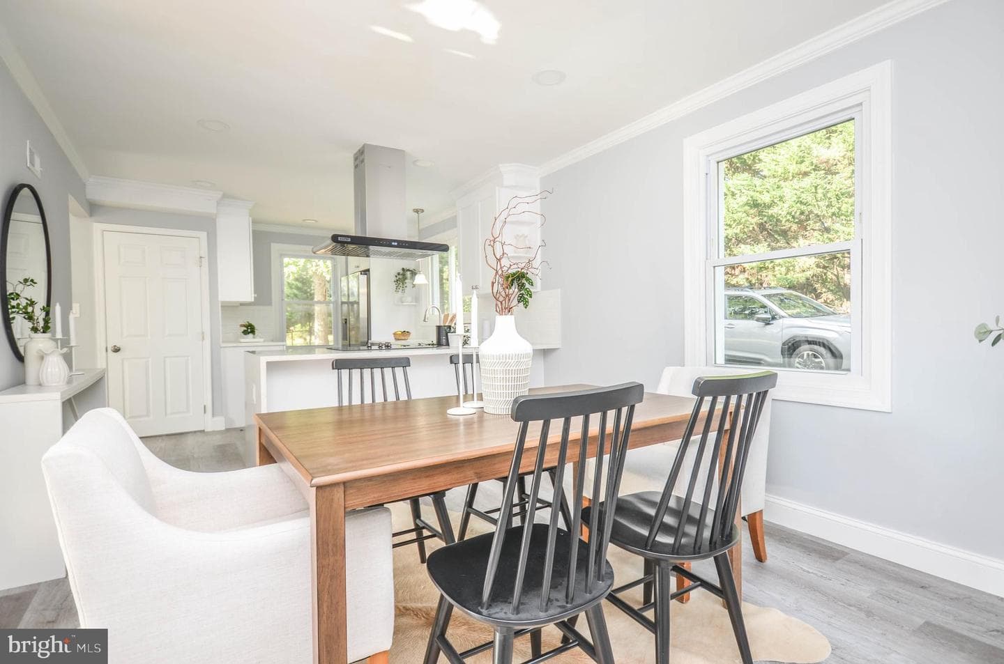 7009 Adelphi Road photo 13
