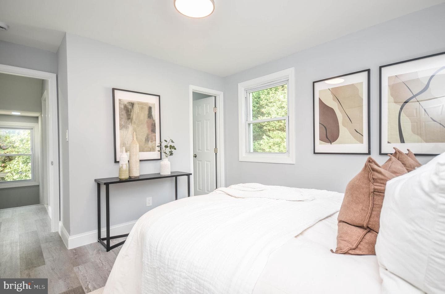 7009 Adelphi Road photo 18