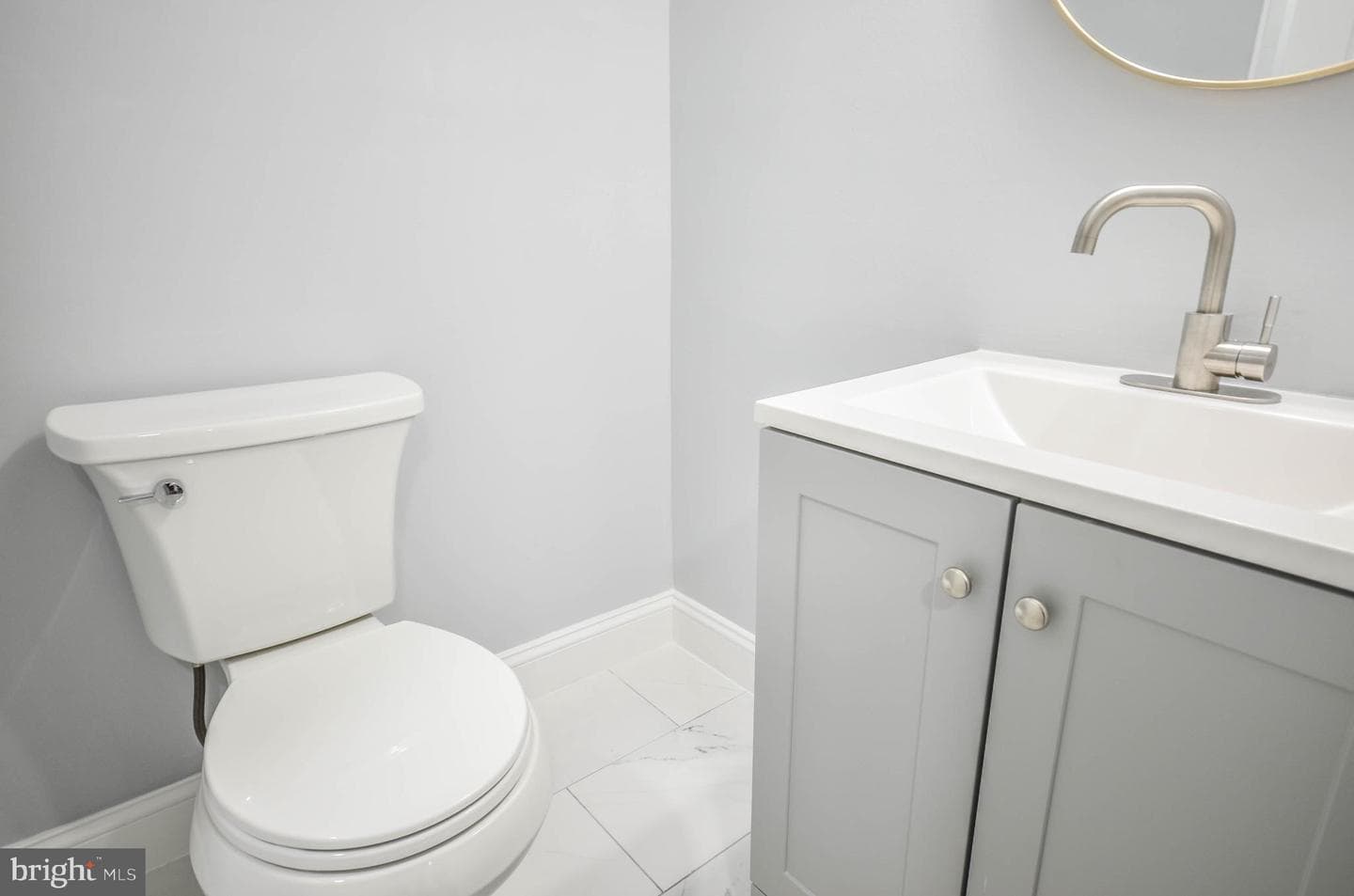 7009 Adelphi Road photo 36