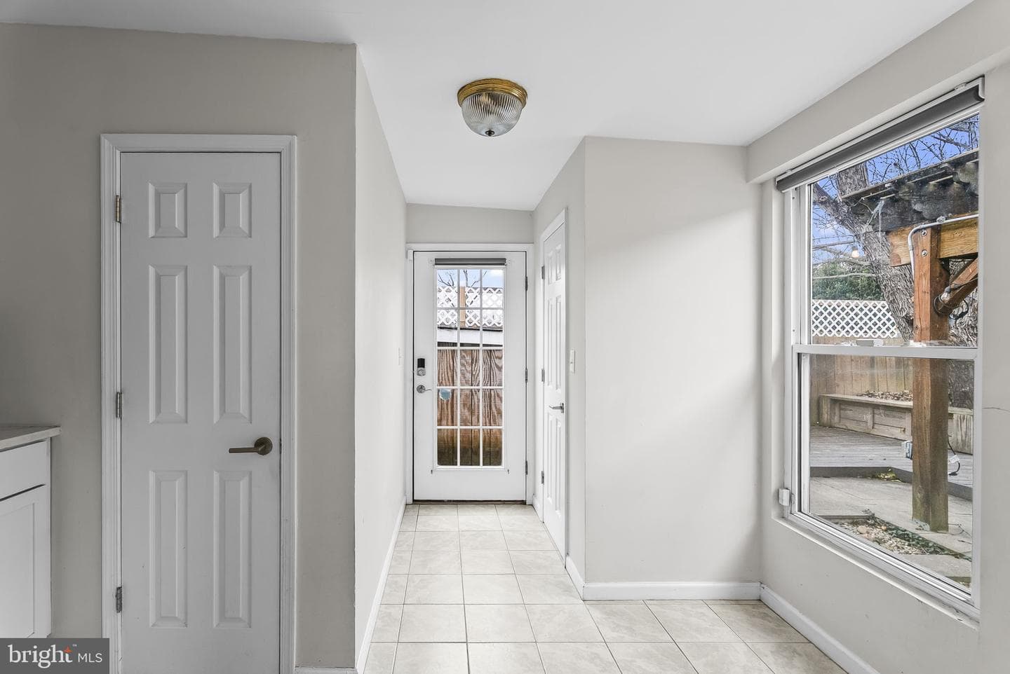 1804 Avalon Place photo 11