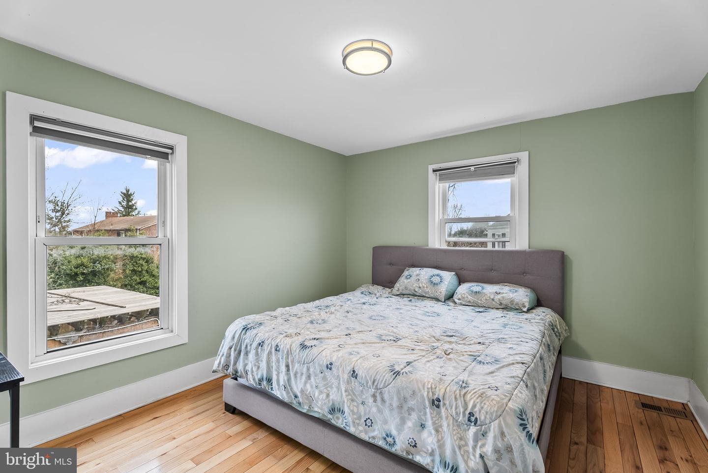 1804 Avalon Place photo 17