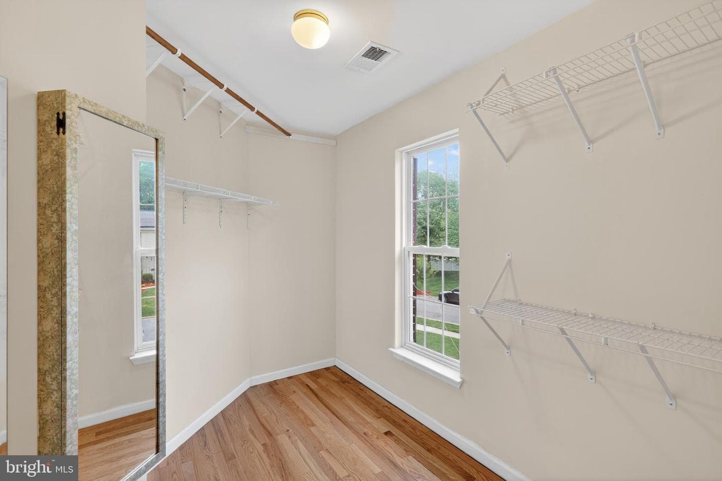 8508 Hillview Road photo 40