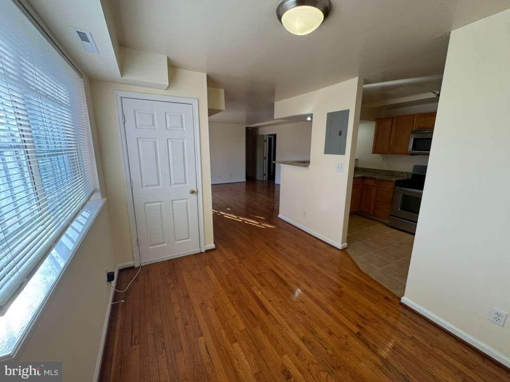 2510 Markham Lane #1 photo 6