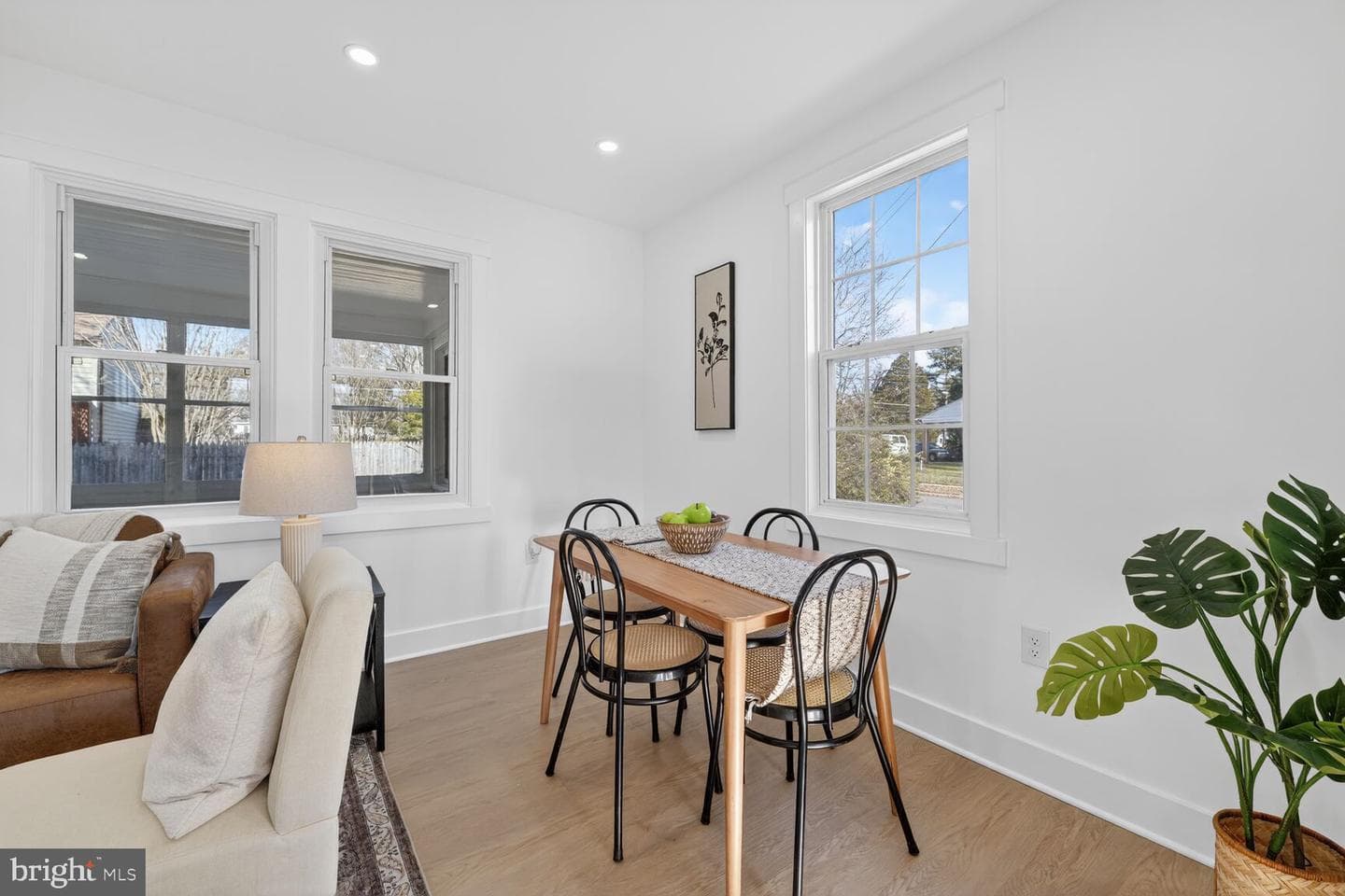 8603 Oakdale Street photo 6