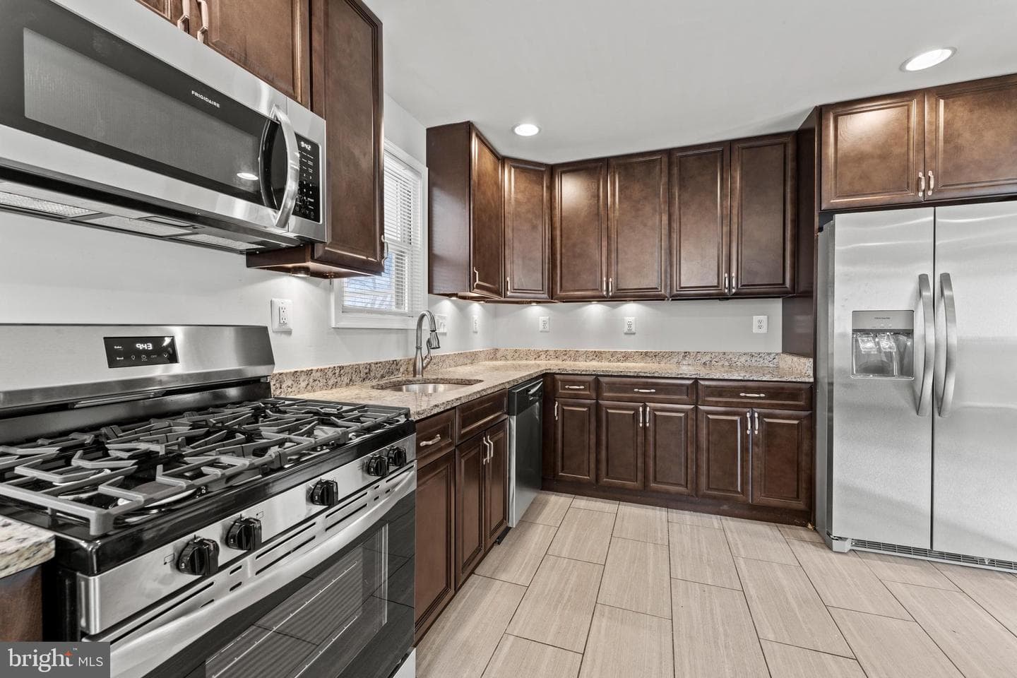 2713 Pinecreek Place photo 12